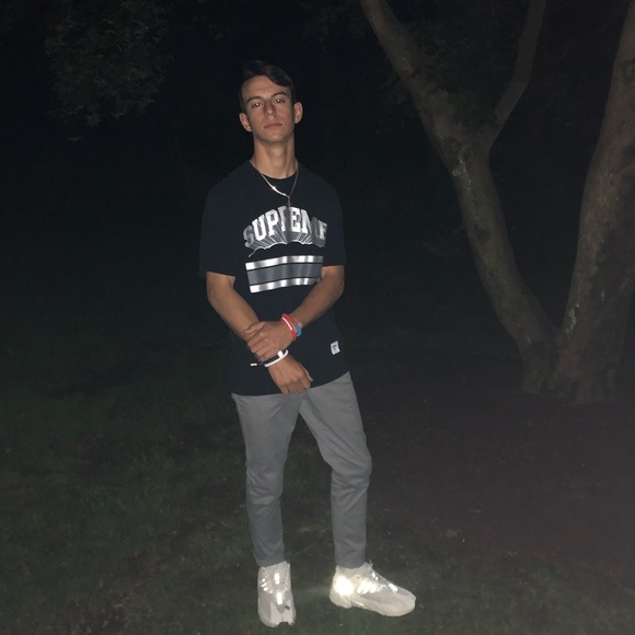 Meet your Posher, Kyle - Picture 1 of 1